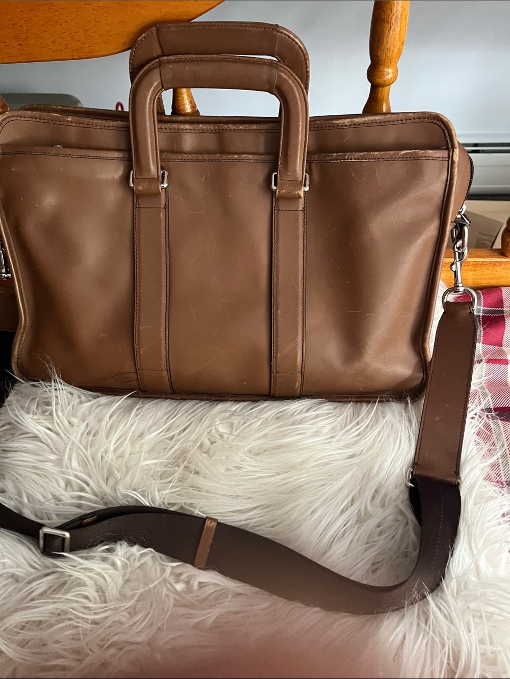 Coach Men's/Womens Brown Leather Briefcase with Adjustable Shoulder Strap